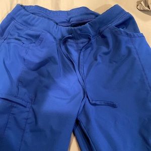 UK blue Cherokee infinity scrub pants size large. No stains or holes